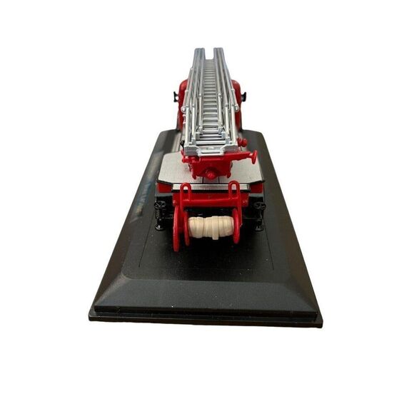 1944 Mercedes Benz L4500F Fire Truck Engine Diecast Toy Car Model Sig Series - Picture 6 of 9